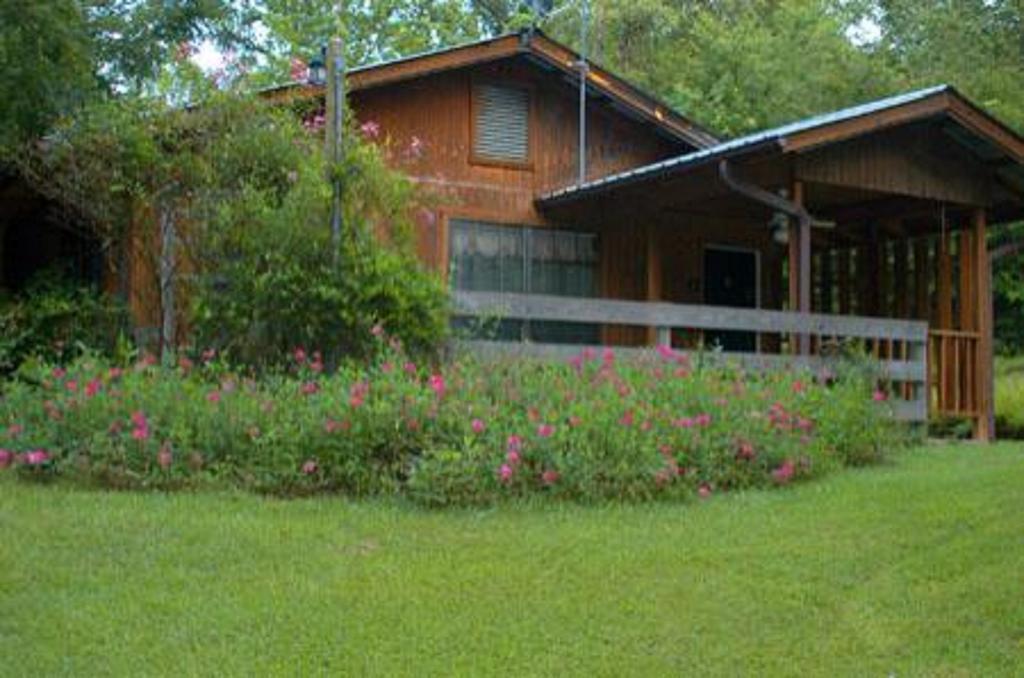 Pine Creek Country Inn Nacogdoches Exterior foto